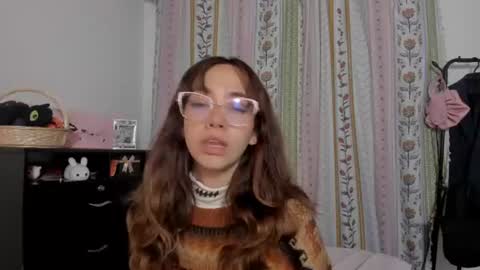 azumi saan online show from 06/16/26, 03:31