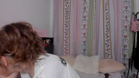 azumi saan online show from 06/30/26, 04:35