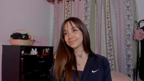 azumi saan online show from 07/02/26, 03:23