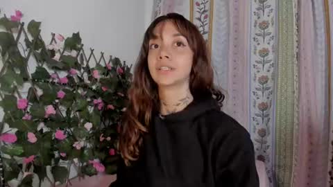 azumi saan online show from 07/21/26, 03:42