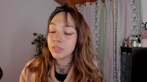 azumi saan online show from 08/04/26, 04:26