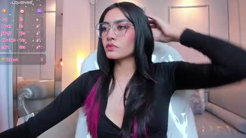 Azura online show from 10/20/25, 07:14