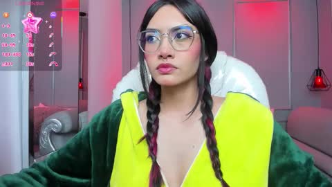 Azura online show from 12/15/25, 07:18