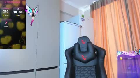 Snapshot of azure_moon chatting on 03/05/25, 05:40 azure_moon online show from 03/05/25, 05:40