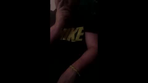 Snapshot of b1gd1ckpapi chatting on 12/21/25, 05:25 b1gd1ckpapi online show from 12/21/25, 05:25