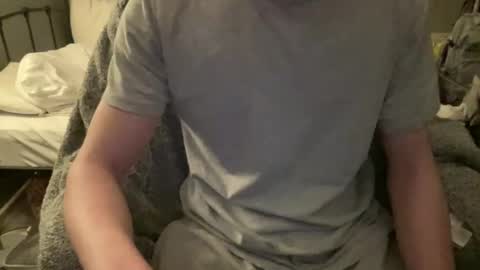 Snapshot of b2026920773 chatting on 02/10/26, 04:05 b2026920773 online show from 02/10/26, 04:05