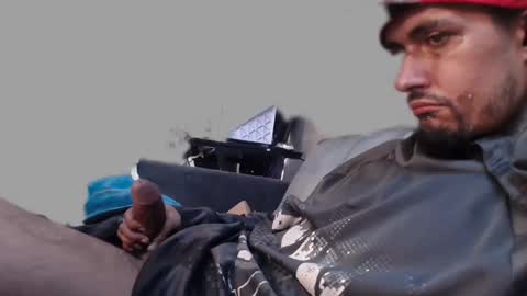 Snapshot of b_ill6669 chatting on 10/29/25, 12:02 bill9and1half online show from 10/29/25, 12:02