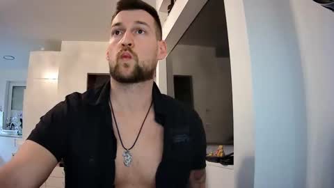 b_marco_ online show from 02/28/25, 05:15