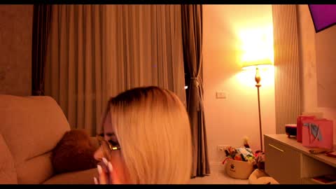 Alessia online show from 01/29/25, 09:28