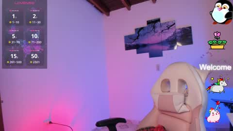 Snapshot of baaby_boyy chatting on 01/29/25, 07:46 odeley online show from 01/29/25, 07:46