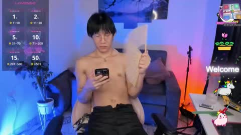 Snapshot of baaby_boyy chatting on 09/13/25, 12:21 odeley online show from 09/13/25, 12:21