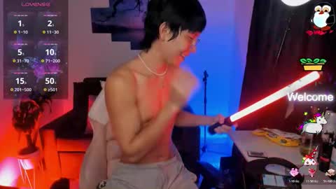 Snapshot of baaby_boyy chatting on 10/24/25, 10:11 odeley online show from 10/24/25, 10:11