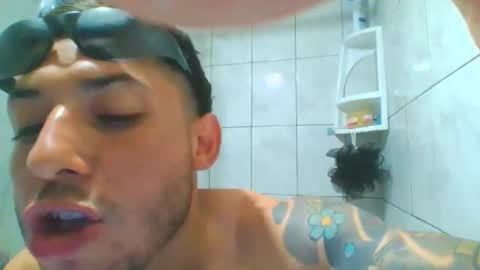 Snapshot of baadddboooy69 chatting on 11/30/25, 07:01 baadddboooy69 online show from 11/30/25, 07:01