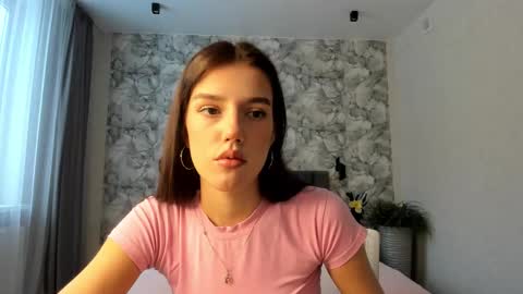 Monica online show from 02/07/26, 08:51