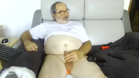 Snapshot of babacool96 chatting on 10/10/25, 01:21 babacool 96 online show from 10/10/25, 01:21