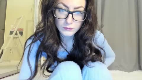 Snapshot of babby_jewel chatting on 10/26/25, 11:05 babby_jewel online show from 10/26/25, 11:05