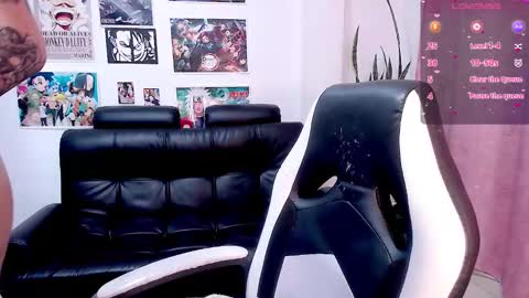 Snapshot of babe_blondie chatting on 12/19/24, 08:13 TATIANA online show from 12/19/24, 08:13