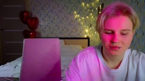 Sweety Eva online show from 02/09/26, 10:58