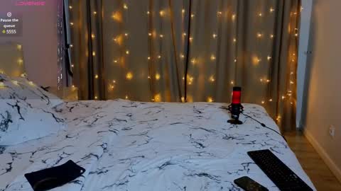 Lina online show from 12/26/24, 05:08