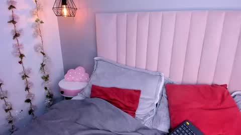 Snapshot of baby__kitty_ chatting on 11/05/25, 09:59 baby__kitty_ online show from 11/05/25, 09:59