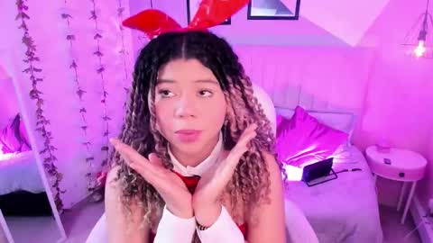 Snapshot of baby__kitty_ chatting on 11/17/25, 07:52 baby__kitty_ online show from 11/17/25, 07:52