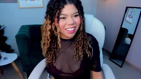 Snapshot of baby__kitty_ chatting on 12/14/25, 01:16 baby__kitty_ online show from 12/14/25, 01:16