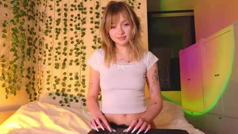 Snapshot of baby_adele chatting on 12/14/24, 03:36 bb adele online show from 12/14/24, 03:36