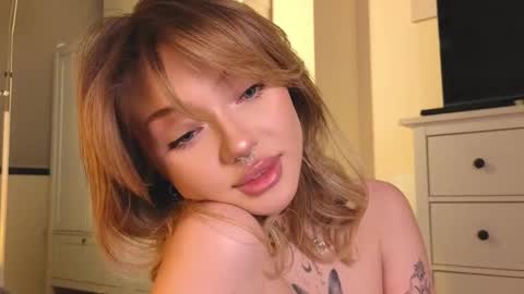 Snapshot of baby_adele chatting on 02/26/25, 08:44 bb adele online show from 02/26/25, 08:44