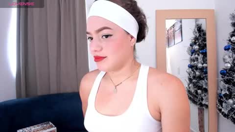 Snapshot of baby_ashly chatting on 11/24/25, 06:29 baby ashly online show from 11/24/25, 06:29