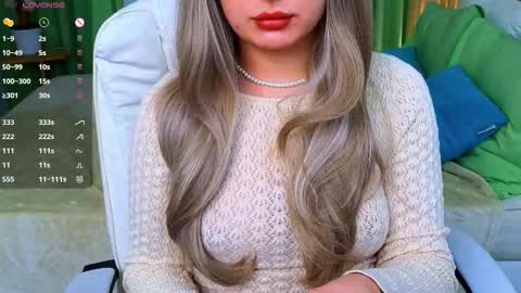 Snapshot of baby_debbie chatting on 02/19/25, 08:20 Debora online show from 02/19/25, 08:20