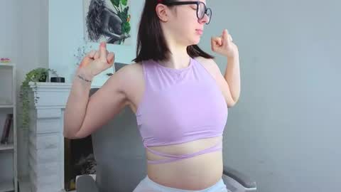 Evalena maybe just Eva online show from 03/19/26, 05:11