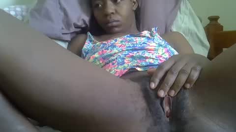 Snapshot of baby_facii chatting on 12/18/24, 08:20 baby_facii online show from 12/18/24, 08:20