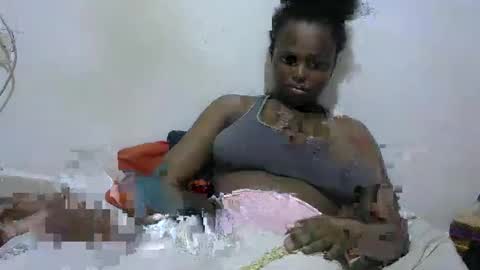 baby_fayyan online show from 11/20/25, 05:56