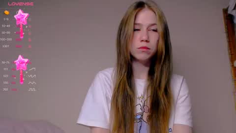 Kira online show from 02/27/25, 11:48