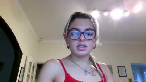 Snapshot of baby_girls2224 chatting on 02/03/26, 09:14 baby_girls2224 online show from 02/03/26, 09:14