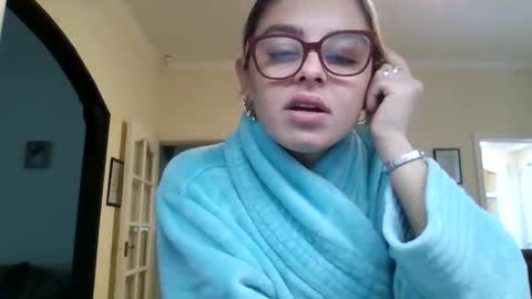 Snapshot of baby_girls2224 chatting on 02/20/26, 10:05 baby_girls2224 online show from 02/20/26, 10:05