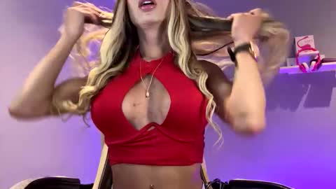 Jhoana Franco online show from 10/15/25, 02:33