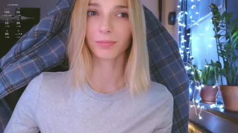 Snapshot of baby_gopn1k chatting on 12/13/24, 03:21 baby gopn1k online show from 12/13/24, 03:21