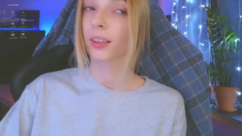 Snapshot of baby_gopn1k chatting on 12/20/24, 03:00 baby gopn1k online show from 12/20/24, 03:00