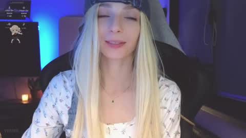 Snapshot of baby_gopn1k chatting on 01/21/25, 02:59 baby gopn1k online show from 01/21/25, 02:59