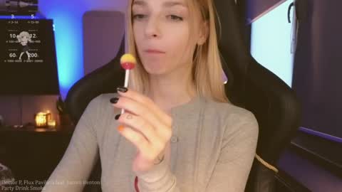 Snapshot of baby_gopn1k chatting on 02/18/25, 02:49 baby gopn1k online show from 02/18/25, 02:49