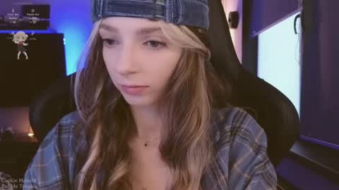 Snapshot of baby_gopn1k chatting on 03/03/25, 05:09 baby gopn1k online show from 03/03/25, 05:09