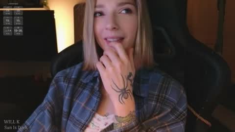 Snapshot of baby_gopn1k chatting on 12/22/25, 05:15 baby gopn1k online show from 12/22/25, 05:15