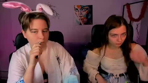 Snapshot of baby_hotte chatting on 11/14/25, 07:18 baby online show from 11/14/25, 07:18