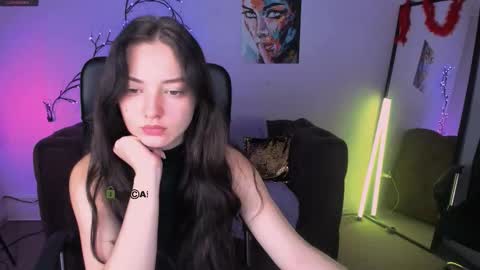 Snapshot of baby_hotte chatting on 12/02/25, 06:41 baby online show from 12/02/25, 06:41