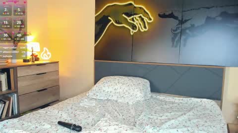 Emily online show from 02/13/25, 09:41