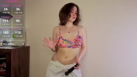 Snapshot of baby_is_ready chatting on 06/17/26, 07:33 Emily online show from 06/17/26, 07:33