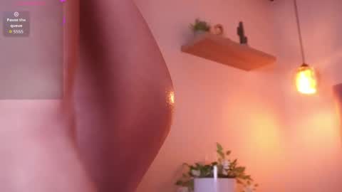 Snapshot of baby_june1 chatting on 05/17/26, 03:59 Baby june online show from 05/17/26, 03:59