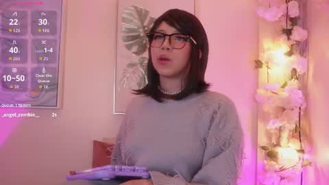 Snapshot of baby_june1 chatting on 06/11/26, 03:37 Baby june online show from 06/11/26, 03:37