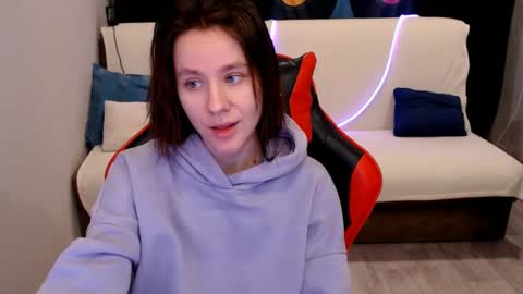 baby_kitte online show from 12/25/24, 04:54